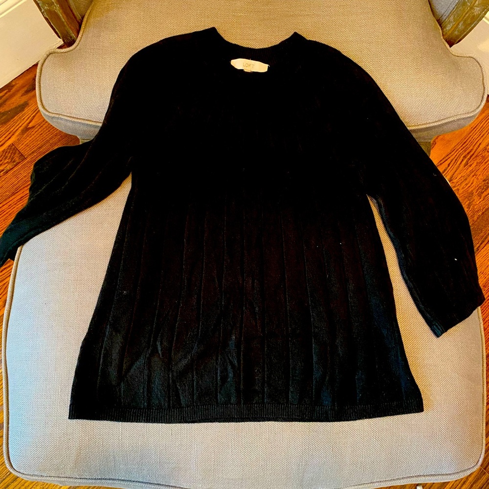 Cute Loft lightweight sweater with bell sleeves!